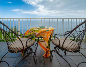 Alii Kai 3103 -watch for whales from oceanfront lanai! View from every window